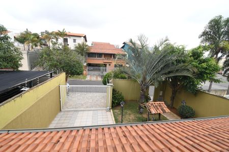 Casa à venda com 310m², 4 quartos e 5 vagasQuarto 1 - Vista
