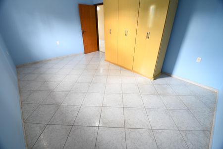 Casa à venda com 310m², 4 quartos e 5 vagasQuarto 1