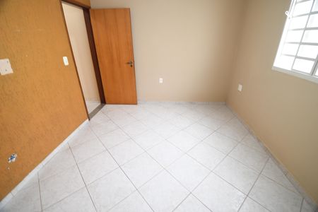 Casa à venda com 310m², 4 quartos e 5 vagasEscritório