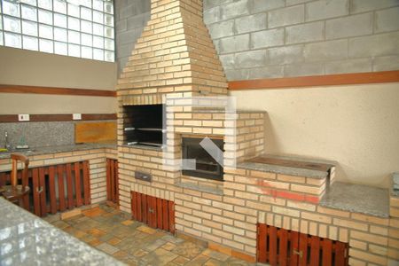Apartamento à venda com 70m², 3 quartos e 1 vaga Apartamento à venda com 70m², 3 quartos e 1 vagaÁrea comum - Churrasqueira