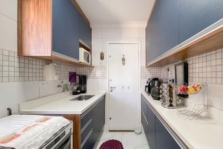 Apartamento à venda com 70m², 3 quartos e 1 vaga Apartamento à venda com 70m², 3 quartos e 1 vagaCozinha