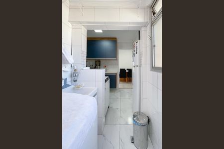 Apartamento à venda com 70m², 3 quartos e 1 vaga Apartamento à venda com 70m², 3 quartos e 1 vagaÁrea de Serviço