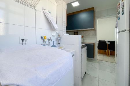 Apartamento à venda com 70m², 3 quartos e 1 vaga Apartamento à venda com 70m², 3 quartos e 1 vagaÁrea de Serviço