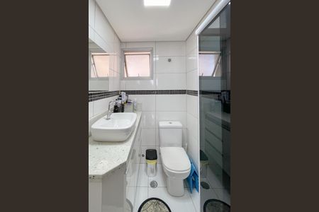 Apartamento à venda com 70m², 3 quartos e 1 vaga Apartamento à venda com 70m², 3 quartos e 1 vagaBanheiro Social