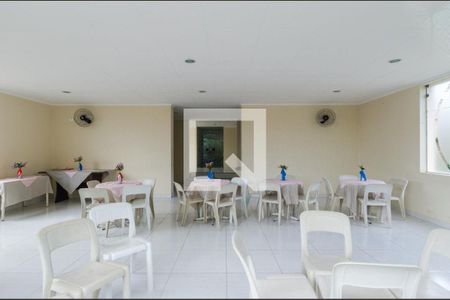 Apartamento à venda com 70m², 3 quartos e 1 vaga Apartamento à venda com 70m², 3 quartos e 1 vagaÁrea comum - Salão de festas