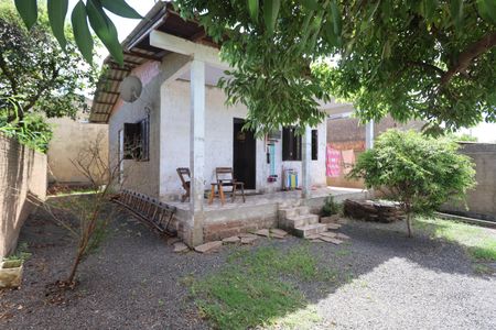 Casa à venda com 48m², 2 quartos e 2 vagasÁrea externa