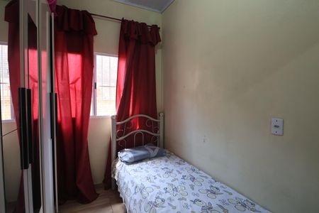 Casa à venda com 48m², 2 quartos e 2 vagasQuarto 1