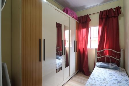 Casa à venda com 48m², 2 quartos e 2 vagasQuarto 1