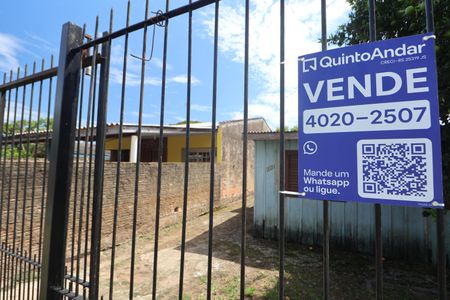 Casa à venda com 48m², 2 quartos e 2 vagasPlaca