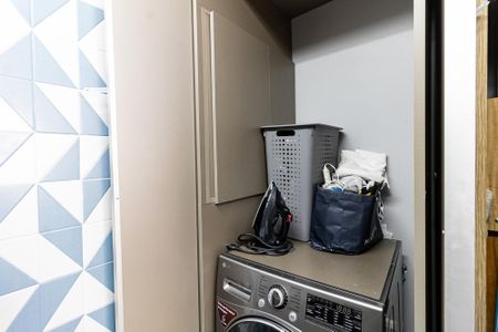 Apartamento à venda com 99m², 2 quartos e 2 vagasLavanderia