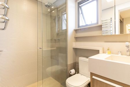 Apartamento à venda com 99m², 2 quartos e 2 vagasBanheiro da Suíte