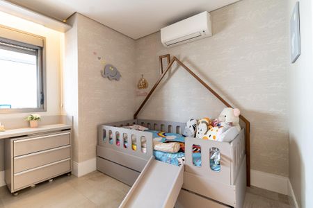 Apartamento à venda com 99m², 2 quartos e 2 vagasQuarto 2