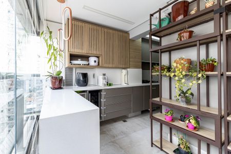 Apartamento à venda com 99m², 2 quartos e 2 vagasCozinha