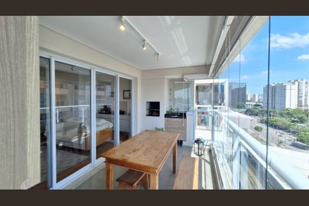 Apartamento à venda com 88m², 2 quartos e 2 vagasVaranda