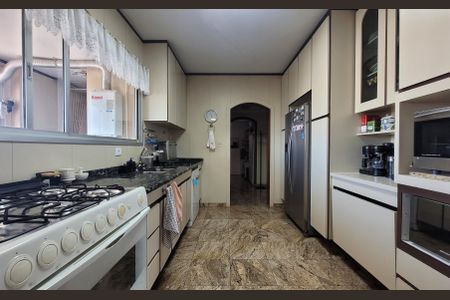 Apartamento à venda com 284m², 5 quartos e 3 vagasCozinha