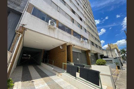 Apartamento à venda com 64m², 2 quartos e sem vaga Apartamento à venda com 64m², 2 quartos e sem vagaFachada