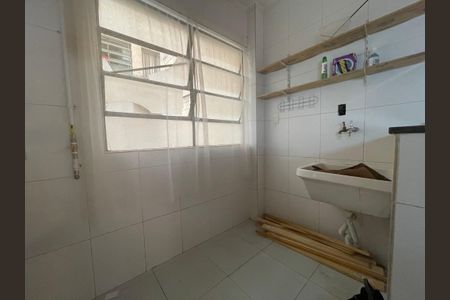 Apartamento à venda com 64m², 2 quartos e sem vaga Apartamento à venda com 64m², 2 quartos e sem vagaÁrea de Serviço