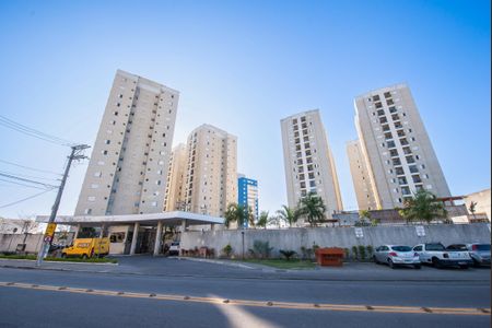 Apartamento para alugar com 56m², 2 quartos e 1 vagaFachado do condomínio
