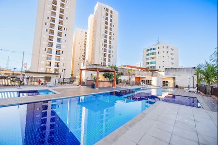 Apartamento para alugar com 56m², 2 quartos e 1 vagaÁrea comum - Piscina