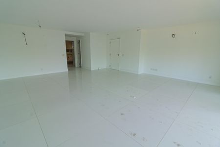 Apartamento à venda com 262m², 4 quartos e 2 vagasSala
