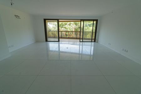 Apartamento à venda com 262m², 4 quartos e 2 vagasSala