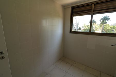 Apartamento à venda com 262m², 4 quartos e 2 vagasQuarto de Serviço