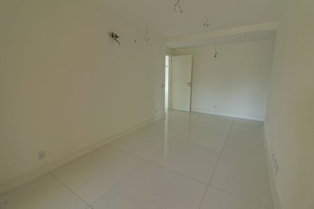 Apartamento à venda com 262m², 4 quartos e 2 vagasSuíte 04