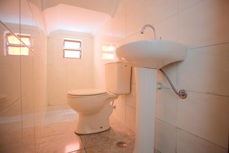 Casa à venda com 180m², 5 quartos e 4 vagasLavabo