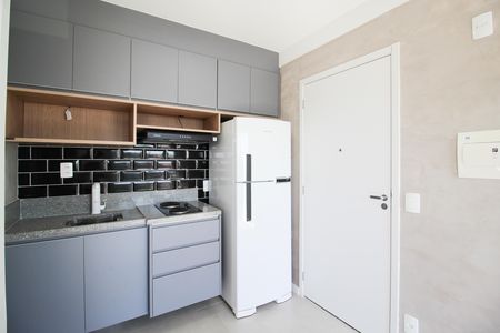 Studio para alugar com 27m², 1 quarto e sem vaga Studio para alugar com 27m², 1 quarto e sem vagaCozinha
