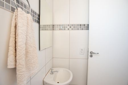 Apartamento para alugar com 108m², 2 quartos e 2 vagas Apartamento para alugar com 108m², 2 quartos e 2 vagasBanheiro 2