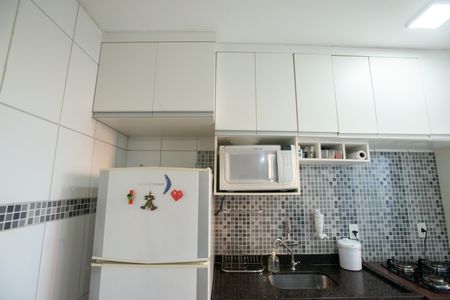 Apartamento para alugar com 108m², 2 quartos e 2 vagas Apartamento para alugar com 108m², 2 quartos e 2 vagasCozinha - Armários