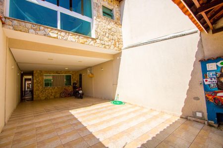 Casa à venda com 362m², 3 quartos e 4 vagasGaragem