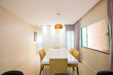 Casa à venda com 362m², 3 quartos e 4 vagasCopa