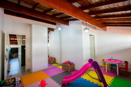 Casa à venda com 362m², 3 quartos e 4 vagasSótão