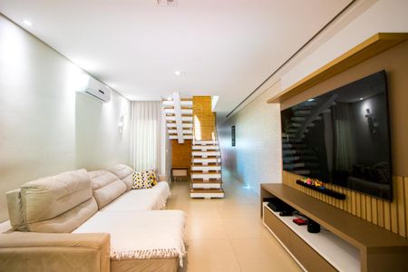 Casa à venda com 362m², 3 quartos e 4 vagasSala