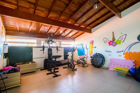 Casa à venda com 362m², 3 quartos e 4 vagasSótão