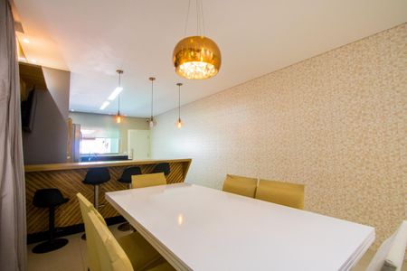 Casa à venda com 362m², 3 quartos e 4 vagasCopa