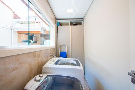 Casa à venda com 362m², 3 quartos e 4 vagasÁrea de serviço