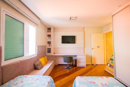 Casa à venda com 362m², 3 quartos e 4 vagasQuarto 3