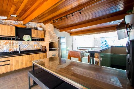 Casa à venda com 362m², 3 quartos e 4 vagasÁrea comum -Espaço gourmet