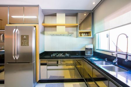 Casa à venda com 362m², 3 quartos e 4 vagasCozinha