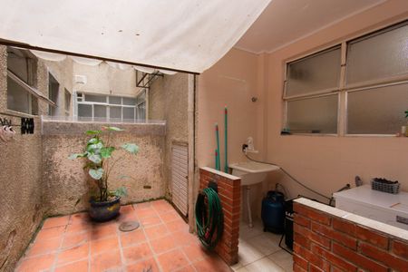 Apartamento à venda com 118m², 4 quartos e sem vagaÁrea de Serviço