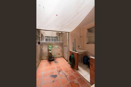 Apartamento à venda com 118m², 4 quartos e sem vagaÁrea de Serviço