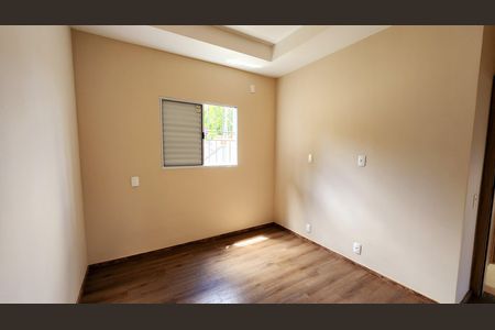 Casa para alugar com 120m², 3 quartos e 1 vaga Casa para alugar com 120m², 3 quartos e 1 vagaQuarto 2
