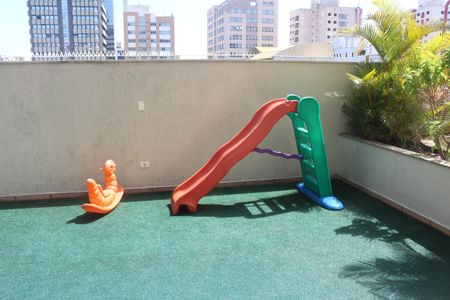 Apartamento à venda com 360m², 3 quartos e 4 vagasÁrea comum - Playground