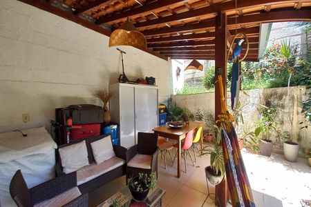 Apartamento à venda com 130m², 2 quartos e 1 vagaÁrea comum