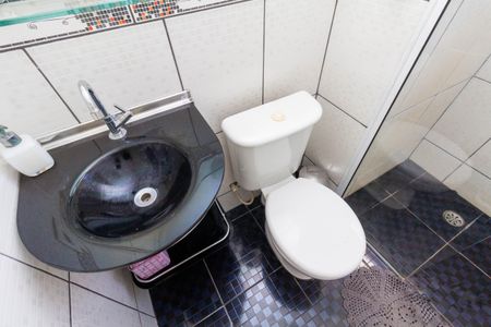 Apartamento à venda com 42m², 2 quartos e 1 vaga Apartamento à venda com 42m², 2 quartos e 1 vagaBanheiro