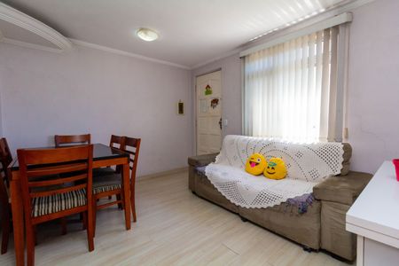 Apartamento à venda com 42m², 2 quartos e 1 vaga Apartamento à venda com 42m², 2 quartos e 1 vagaSala