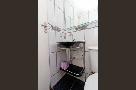 Apartamento à venda com 42m², 2 quartos e 1 vaga Apartamento à venda com 42m², 2 quartos e 1 vagaBanheiro