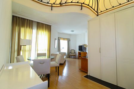 Apartamento à venda com 79m², 3 quartos e 2 vagas Apartamento à venda com 79m², 3 quartos e 2 vagasSala